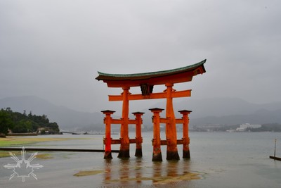 Miyajima torii 